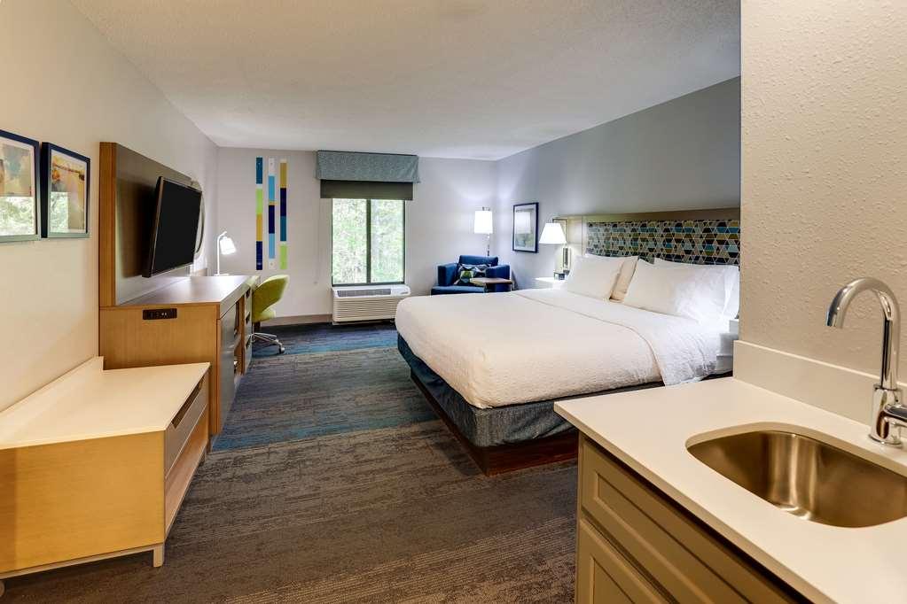 Hampton Inn Cumming Room photo