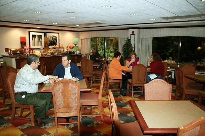 Hampton Inn Cumming Restaurant photo